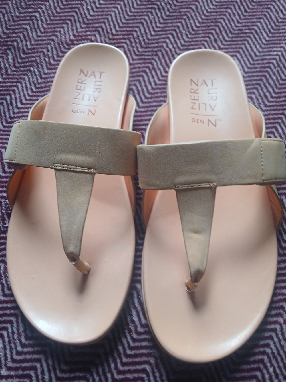 Naturalizer Gen N Peach Thong Adjustable Sandals